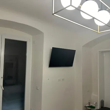 Апартаменты Centrale 5 Terre White House